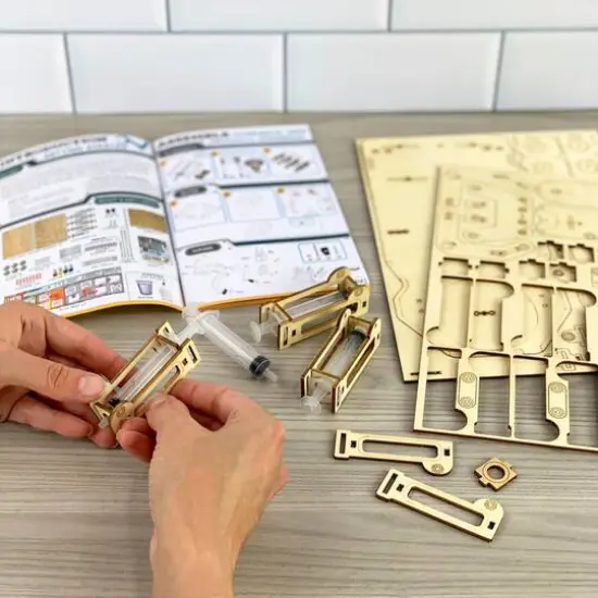 ArtSkills&reg; Epic Lab Hydraulic Machines STEM Kit {6}