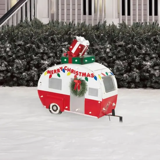 2.5ft. LED Camper with Gingerbread Sculpture {3}