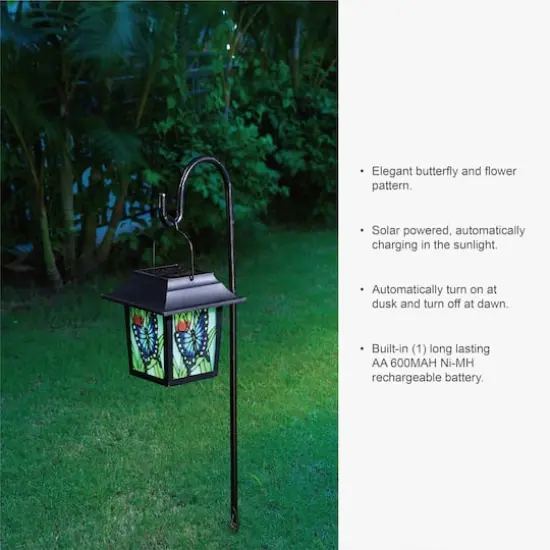 Glitzhome&reg; 30" Solar Powered LED Pathway Light Garden Stake {5}