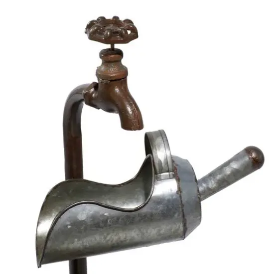 28" Gray Iron Farmhouse Fountain {6}