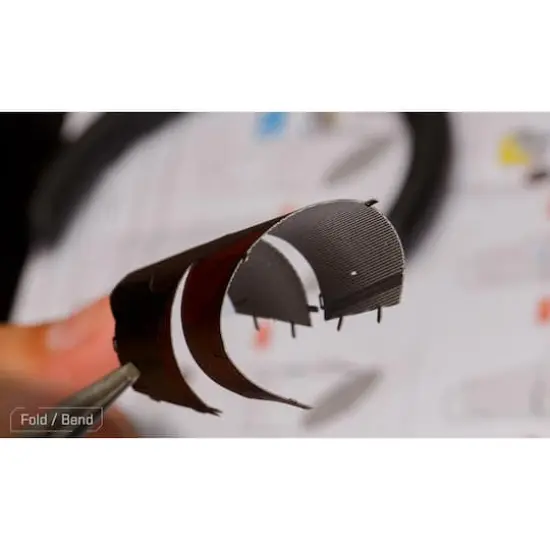 Metal Earth&reg; Deadpool Steel Model Kit {9}