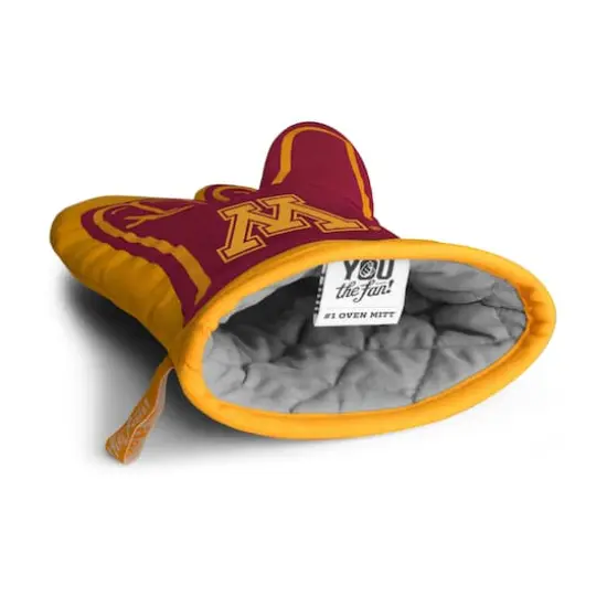Quilted No.1 Oven Mitt Minnesota Golden Gophers {5}