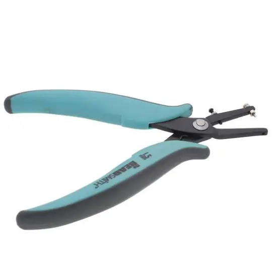 The Beadsmith&reg; 1.5mm Metal Hole Punch For 1.3mm Rivets {6}