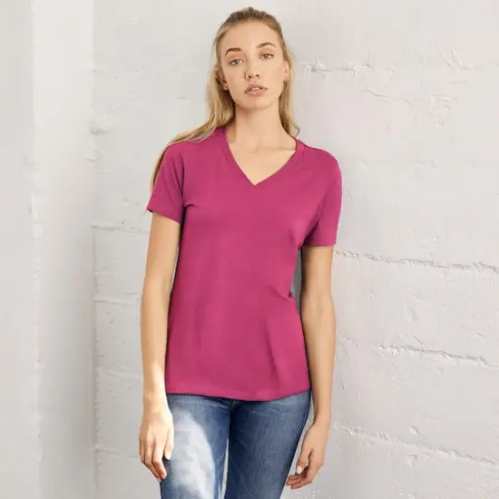 BELLA+CANVAS&reg; Women's Short Sleeve V-Neck T-Shirt Berry {6}
