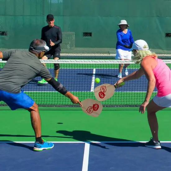 Toy Time Paddle Ball Game Set {7}