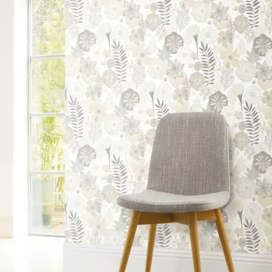 RoomMates Perennial Blooms Peel & Stick Wallpaper Beige {7}