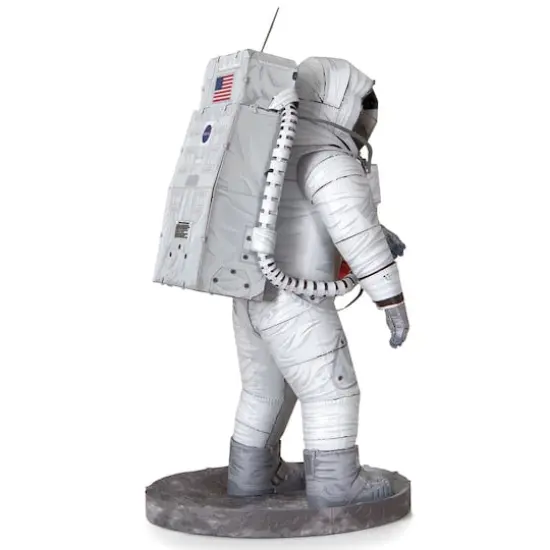 Metal Earth&reg; Premium Series Apollo 11 Astronaut Steel Model Kit {6}