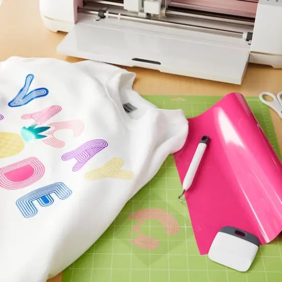 Siser&reg; EasyWeed&reg; Heat Transfer Vinyl, 36" Hollywood Pink {3}