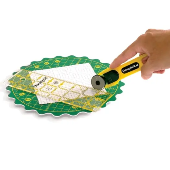 Omnigrid&reg; 360 8" Rotating Cutting Mat {4}