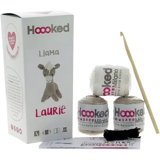 Hoooked Laurie the Llama DIY Crochet Kit {4}