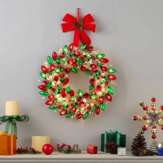 17" Retro Red & Green LED C9 Bulb Wreath {3}