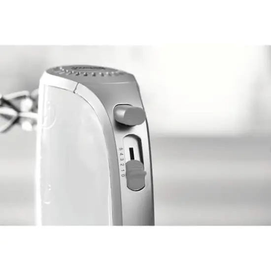 Brentwood White Lightweight 5-Speed Electric Hand Mixer {4}