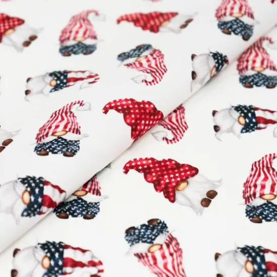SINGER Patriotic Gnome Cotton Fabric {3}