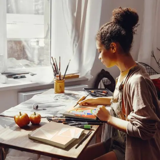 Arteza 19 Piece Abstract Wood Painting Kit {6}