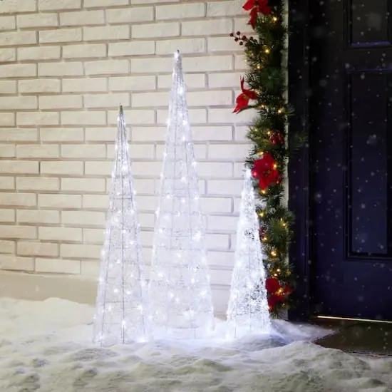Glitzhome&reg; Lighted Christmas Crystal White Cone Tree Outdoor D&eacute;cor Set {5}