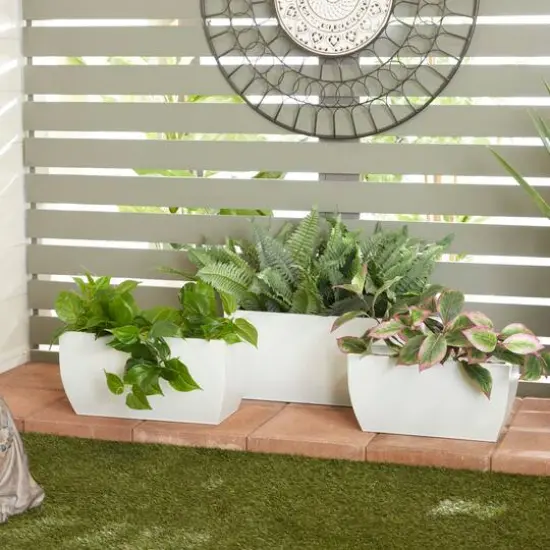 White Modern Planter, Set of 3" 20", 18", 16" {11}