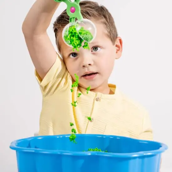 Playfoam&reg; Pluffle&trade; Sensory Station {7}