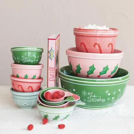 Hello Honey&reg; Holiday Pattern Stoneware Measuring Cup Set {4}