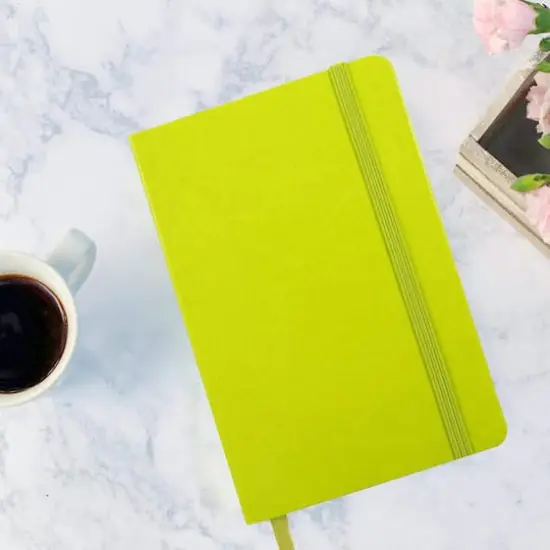 JAM Paper Large Hardcover Notebook with Elastic Band Green Apple {6}