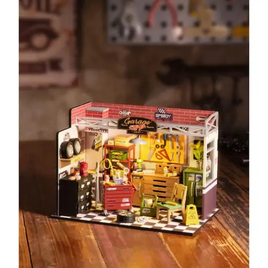 Rolife Garage Workship DIY Miniature House Kit {5}