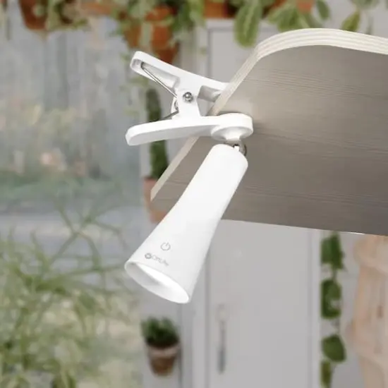 OttLite&reg; Switch 3-in-1 Rechargeable Task Lamp {13}