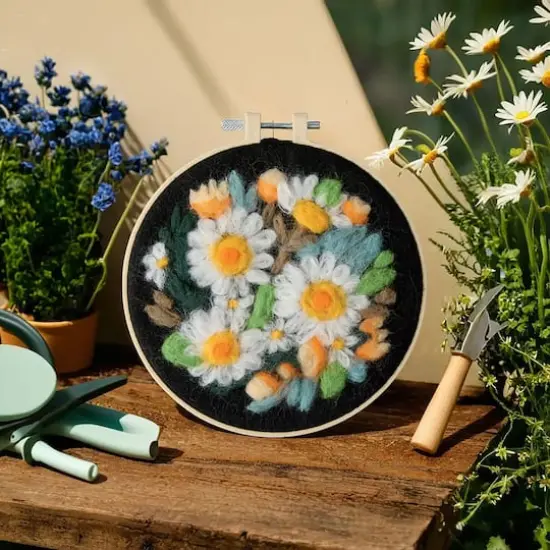 6" Daisy Needle Felting Kit with Hoop by Loops & Threads&reg; {3}