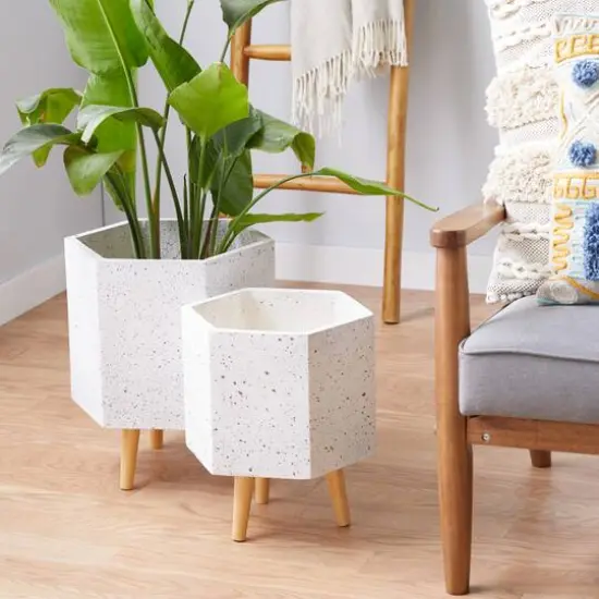 Set of 2 White MgO Contemporary Planter 15", 17" {9}