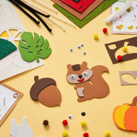 Arteza&reg; Kids Felt Craft Kit, Four Seasons {7}