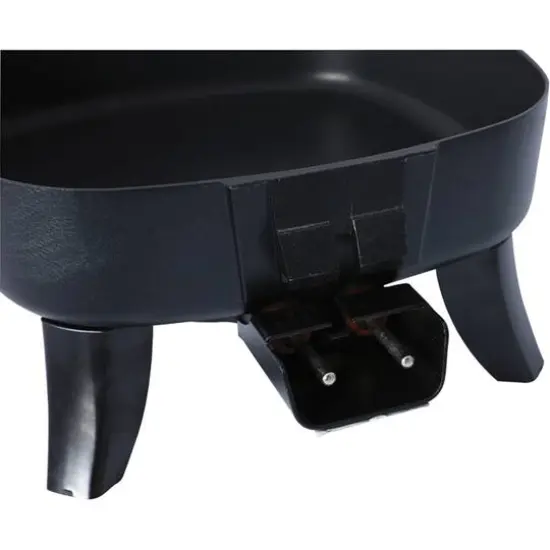 Brentwood 6" Black Nonstick Electric Skillet with Glass Lid {7}