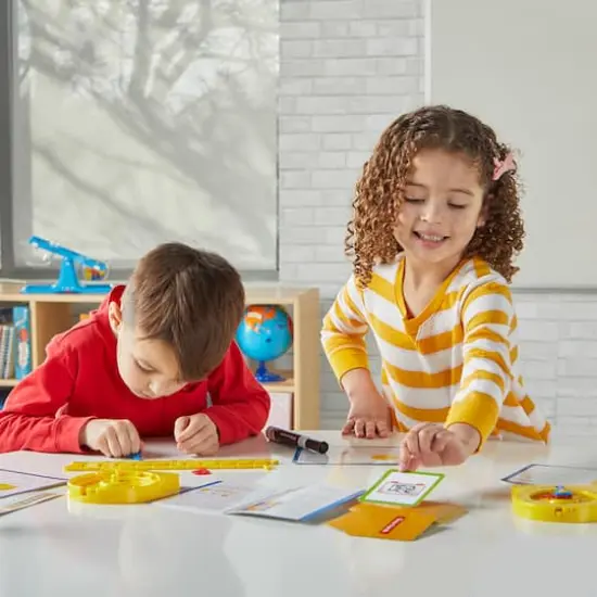 hand2mind Telling Time Basics Center {4}