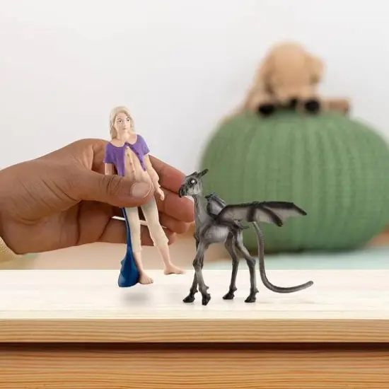 Schleich Wizarding World of Harry Potter&trade; Luna Lovegood&trade; & Baby Thestral {3}