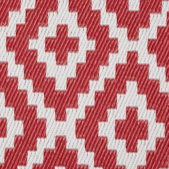 DII&reg; Mesa Diamonds Outdoor Rug, 4ft. x 6ft. Rust/White {6}