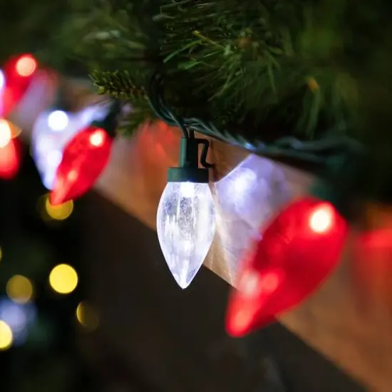 25ct. C9 Christmas String Lights with Green Wire Red/Pure White {4}