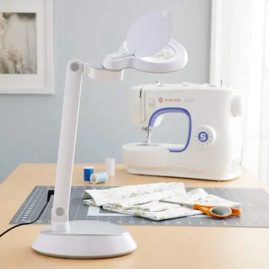 Ottlite Space-Saving LED Magnifier Desk Lamp {3}