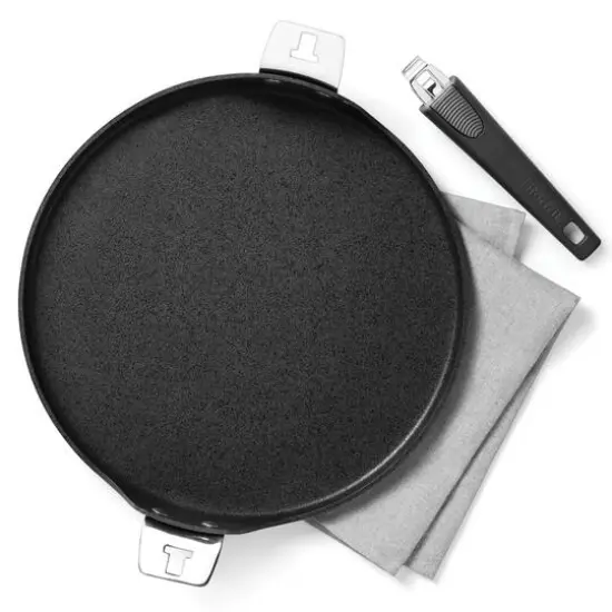 THE ROCK by Starfrit 12.5" Pizza Pan & Flat Griddle With T-Lock Detachable Handle {7}