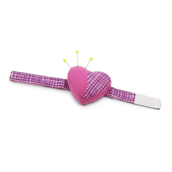 Dritz&reg; Adjustable Heart Wrist Pin Cushion, 3ct. {6}