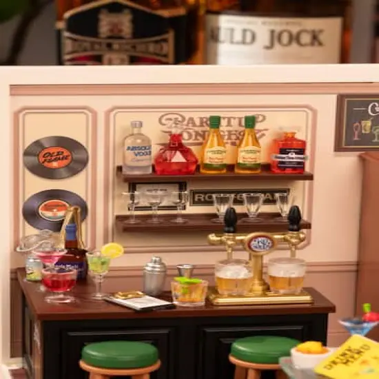 Rolife&reg; Super Creator Leisurely Cheers Bar DIY Miniature Kit {3}