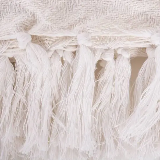 DII&reg; White Hexagon Throw {3}