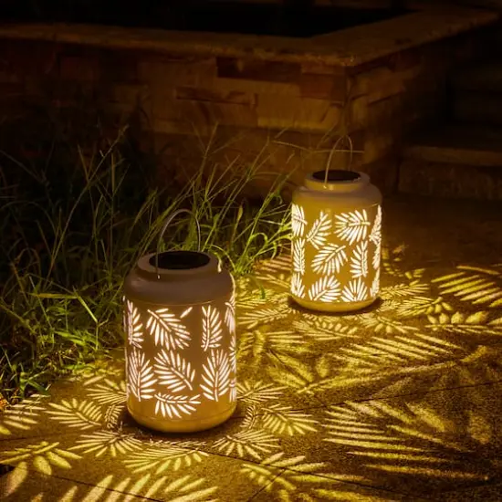 Glitzhome&reg; 8.5" Leaf Cutout Solar Powered Hanging Lantern {6}