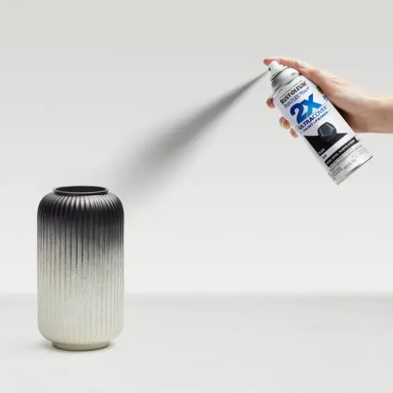 Rust-Oleum&reg; Painter's Touch&reg; 2X Ultra Cover&reg; Flat Black Spray Paint & Primer {5}
