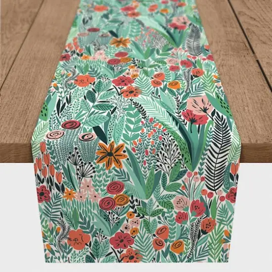 Green Lush Floral Outdoor Table Runner {3}
