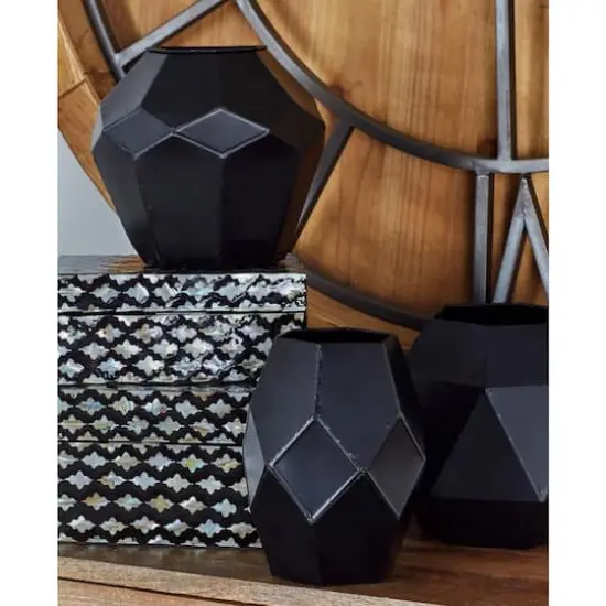 7" Black Metal Contemporary Vase Set {6}