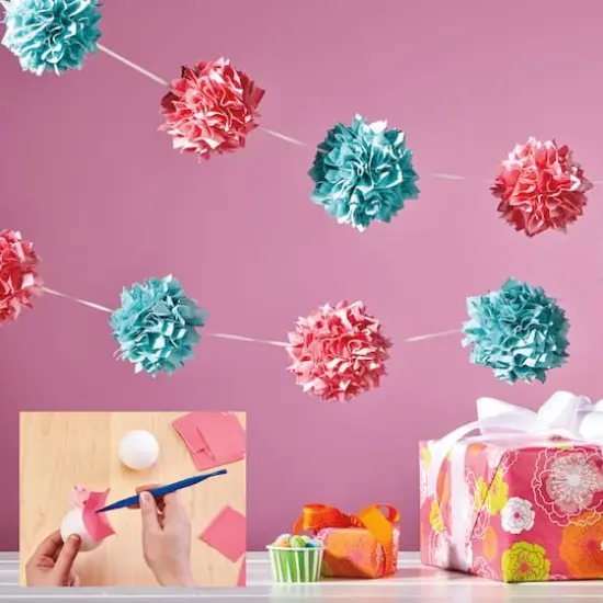 FloraCraft&reg; CraftFōM Ball White {6}