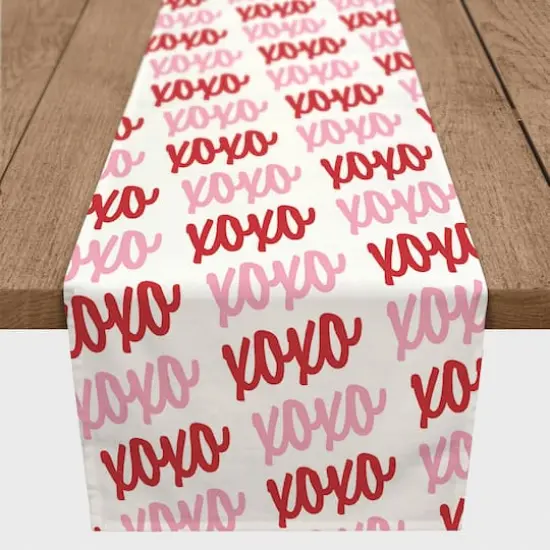 72" XOXO Pattern Poly Twill Table Runner {3}
