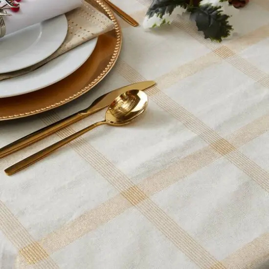 DII&reg; 120" Gold Lurex Plaid Tablecloth {3}