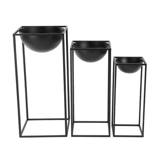 Black Metal Modern Planter Set {1}