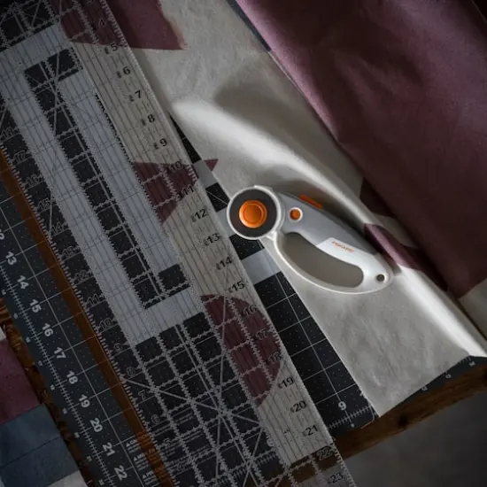 Fiskars&reg; 45mm Multiple Layers Loop Rotary Cutter {5}