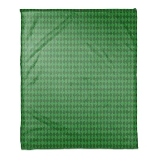Green Diamond Pattern Fleece Blanket {1}