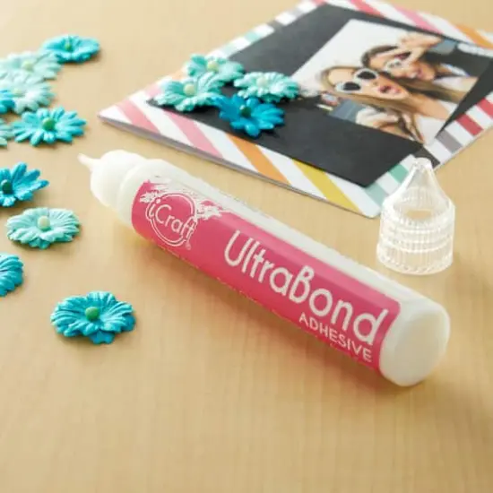 iCraft UltraBond Liquid Glue Pen {3}