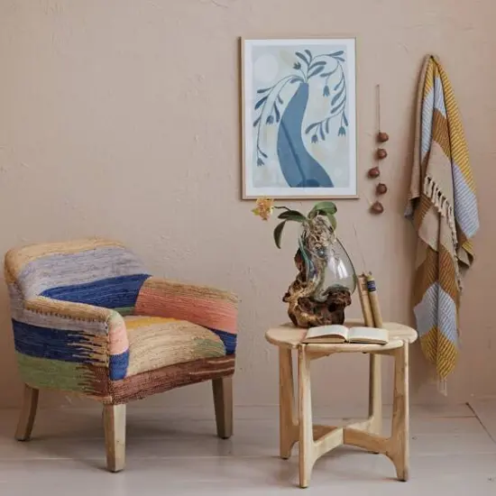 Hello Honey&reg; 21.5" Natural Mango Wood Table with Interlocking Base & Bleached Finish {3}